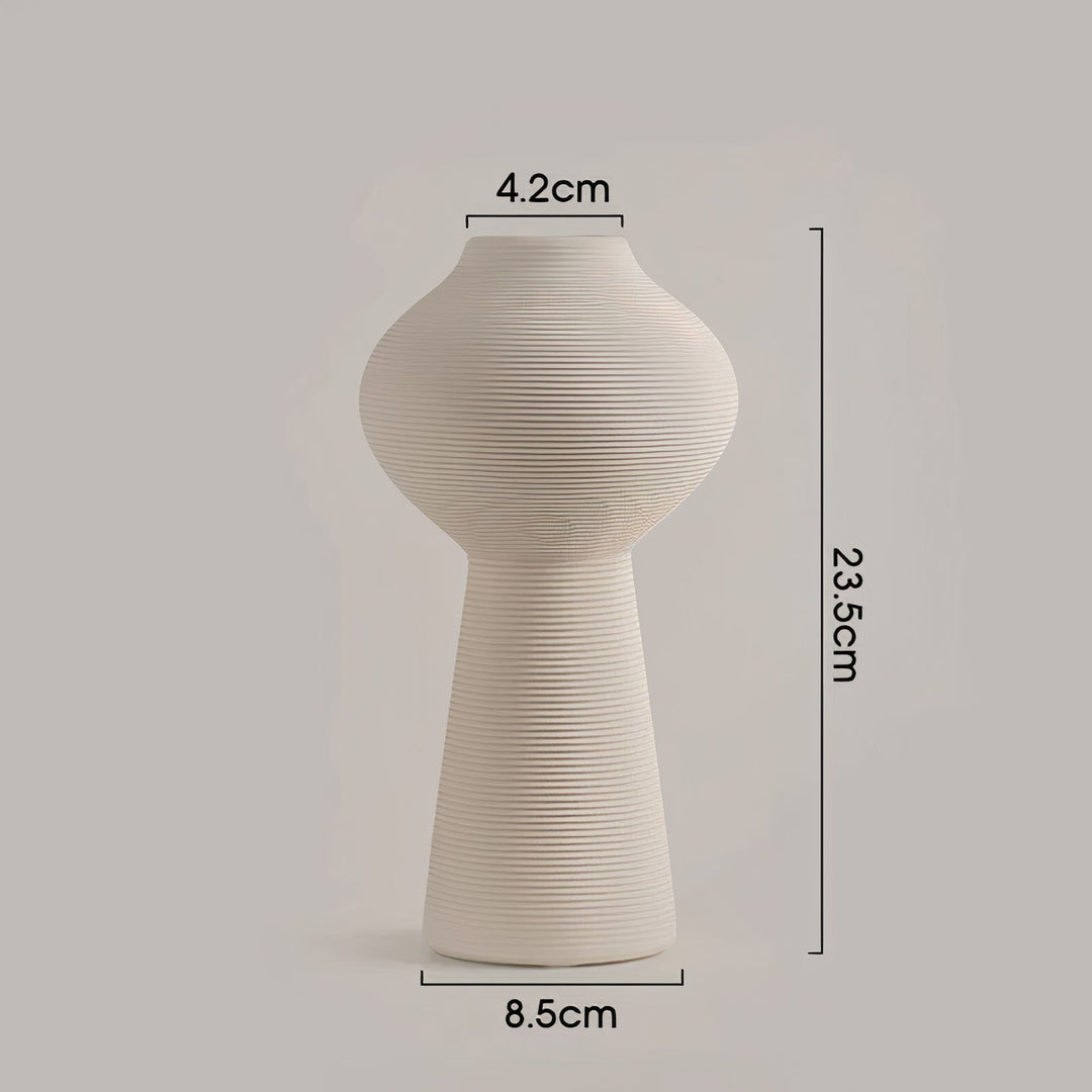 Lio Vase