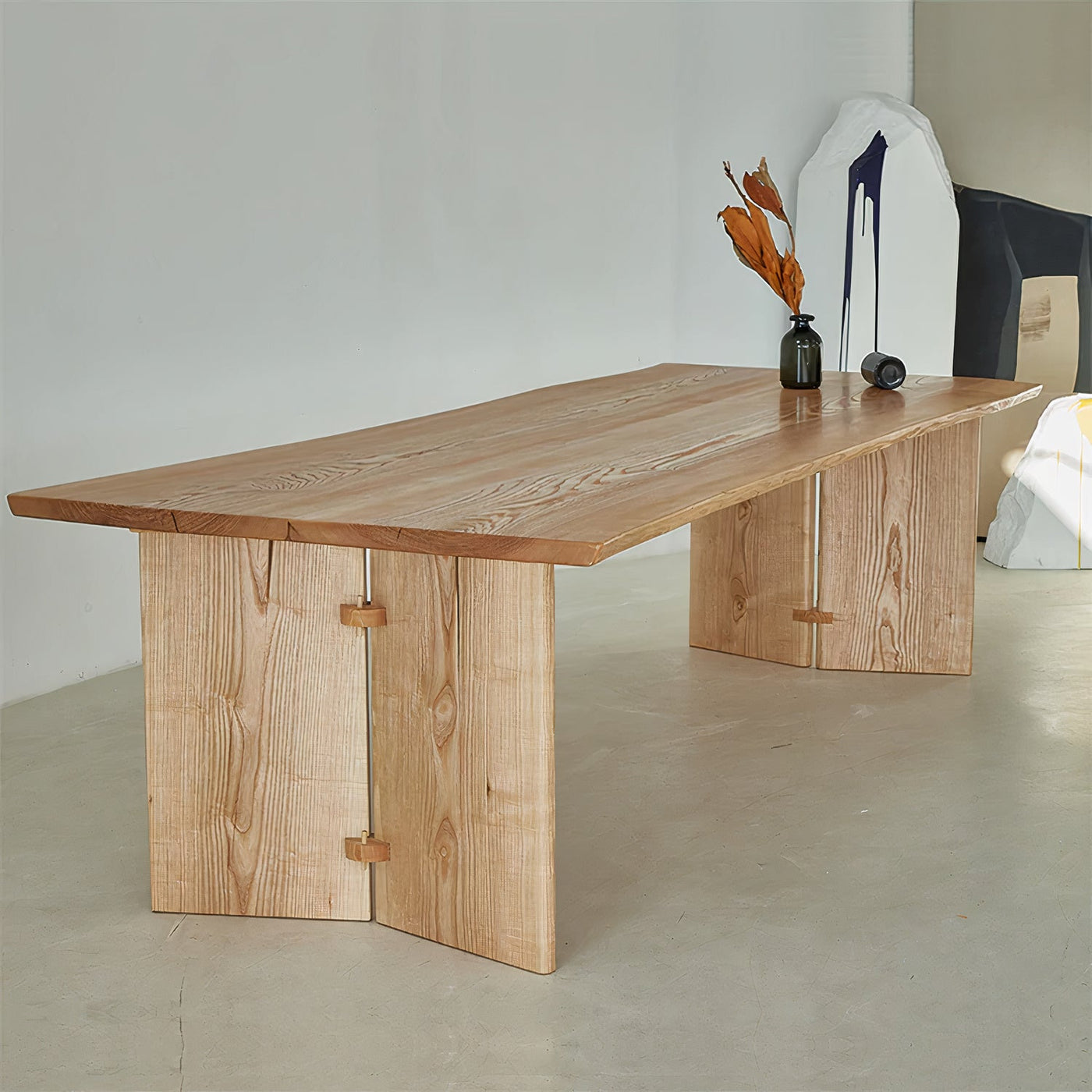 Fanny Dining Table