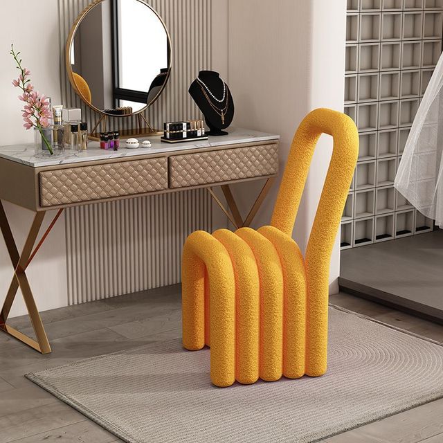 Feliciano Chair