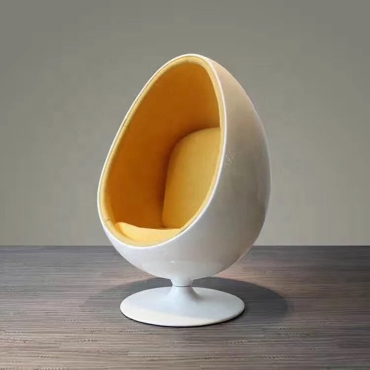 Este Chair