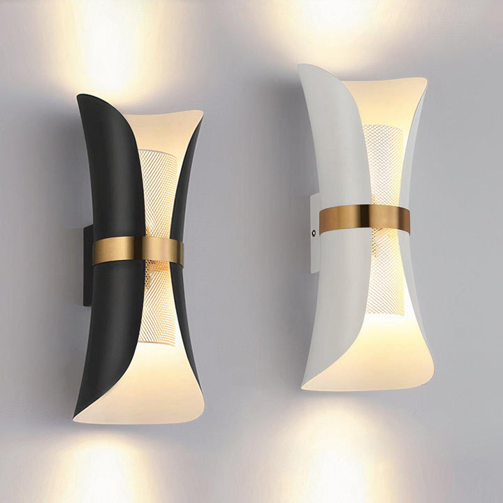 Rya Wall Light